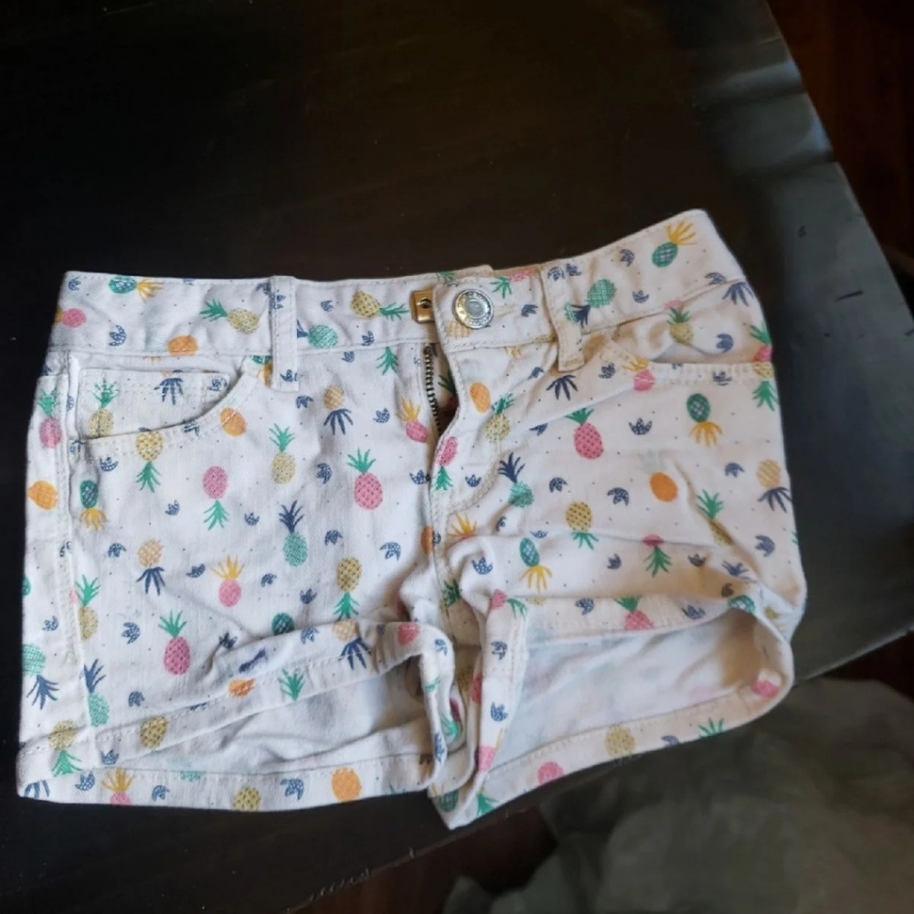 Girls shorts
